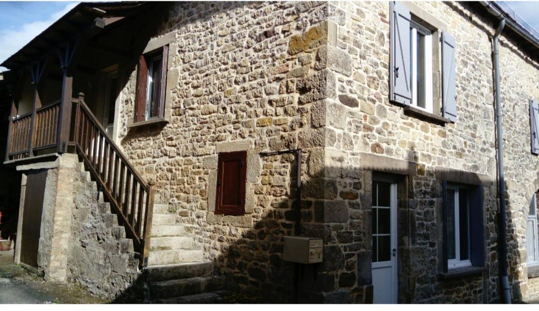 Maison De Village Goutrens Eksteriør bilde